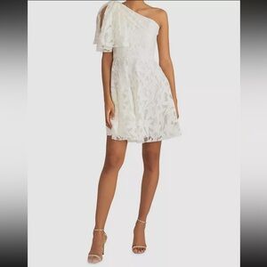 Elegant White One-Shoulder Dress